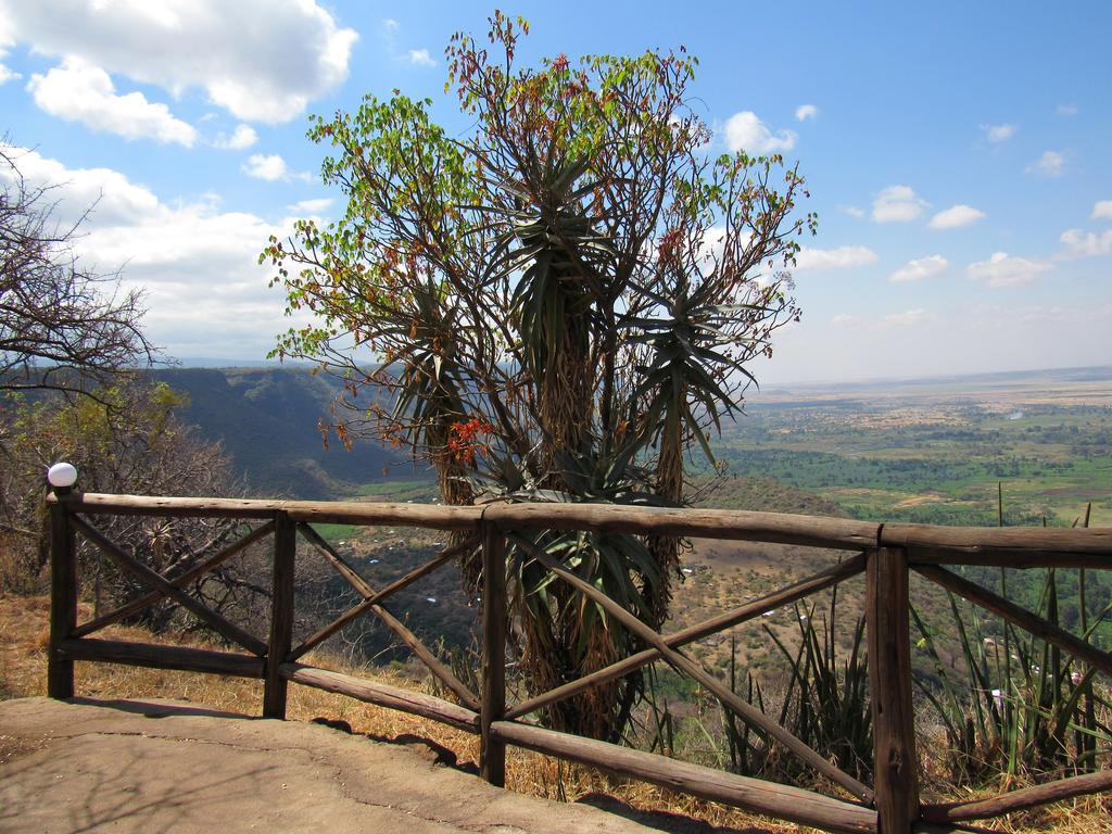 African Sunrise Lodge And Campsite Mto wa Mbu Esterno foto